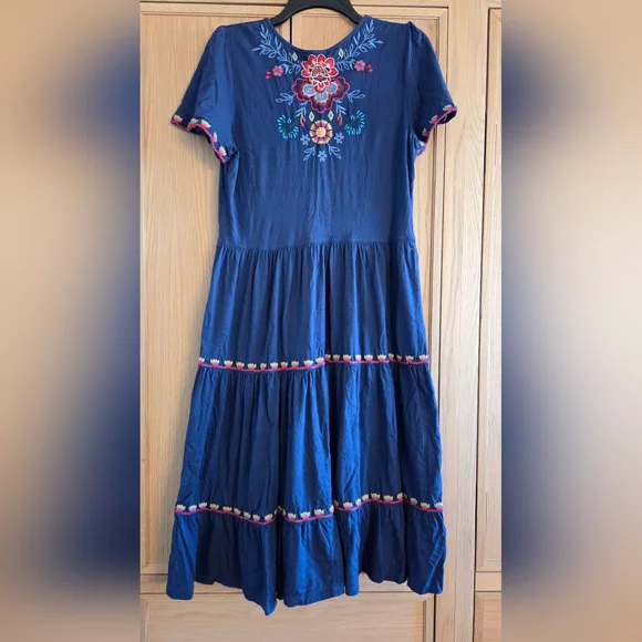 Johnny Was Sicilia Tiered Knit Dress Embroidered Details - Picture 8 of 10